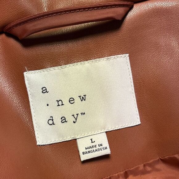 A New Day Faux Leather Cropped Puffer Jacket Brown Women’s Large - Picture 9 of 11